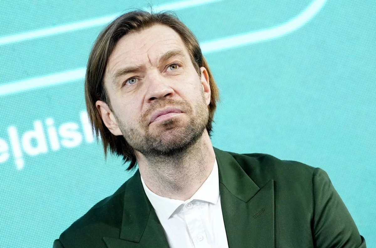 Кулбергс официально выдвигает Каспара Горкшса на пост директора Госканцелярии