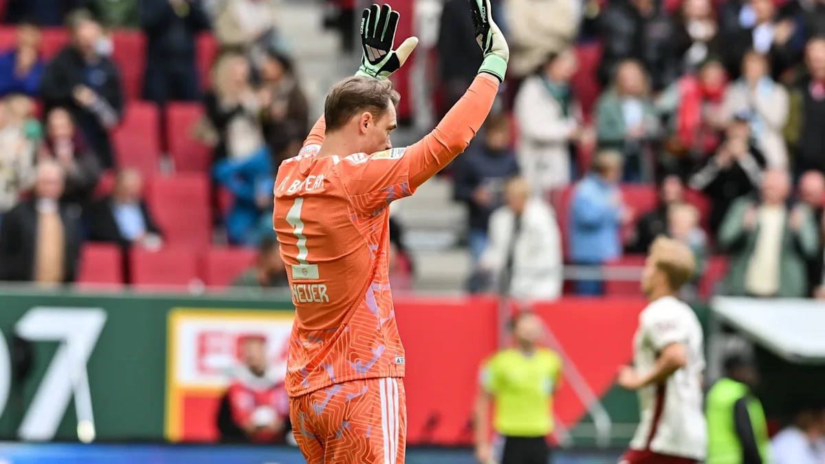 Manuel Neuers schwarzer Samstag bei Spiel der Bayern in Augsburg