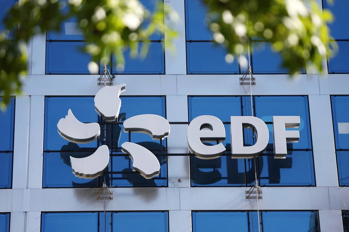 Nucléaire : plusieurs entreprises perquisitionnées pour des soupçons d’entente et de corruption « au détriment d’EDF », annonce le Parquet national financier