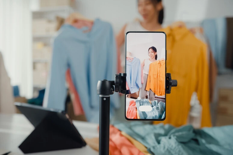 Recommerce, gli italiani avanti sul vendere e comprare prodotti usati