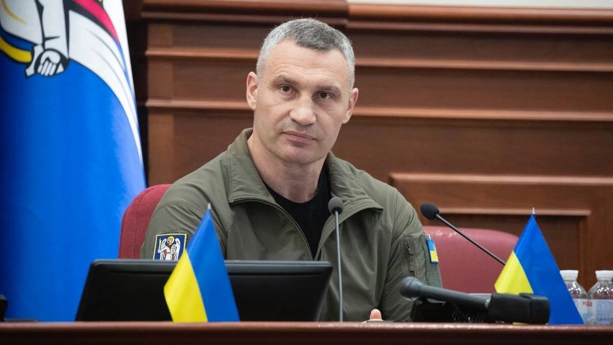 Кличко призвал киевлян временно покинуть город