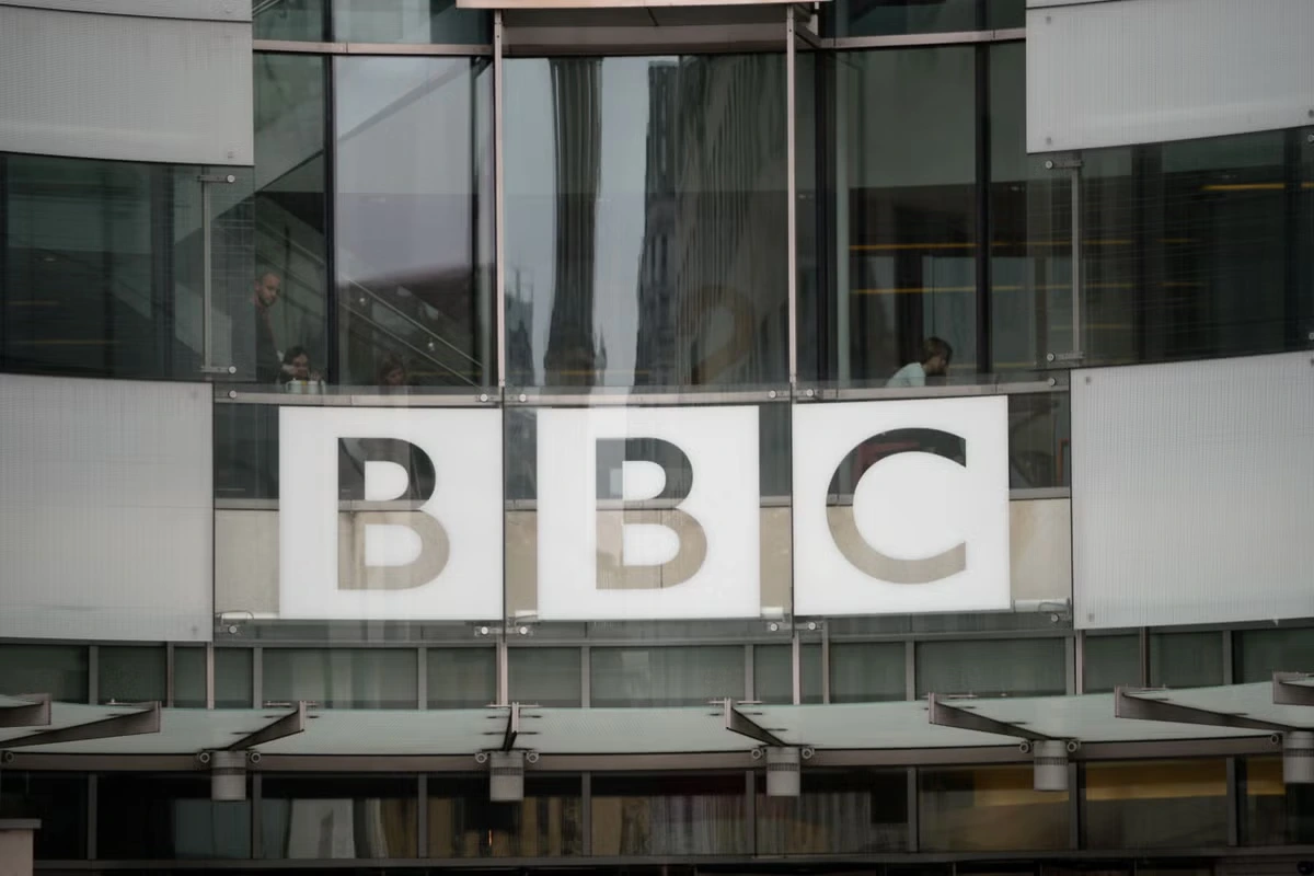 Ex-culture secretary blasts ‘retrograde’ plan for ‘YouTube tax’ to fund BBC