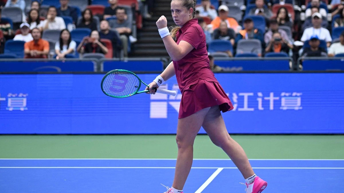 Остапенко вышла в полуфинал турнира WTA 1000 в Ухане