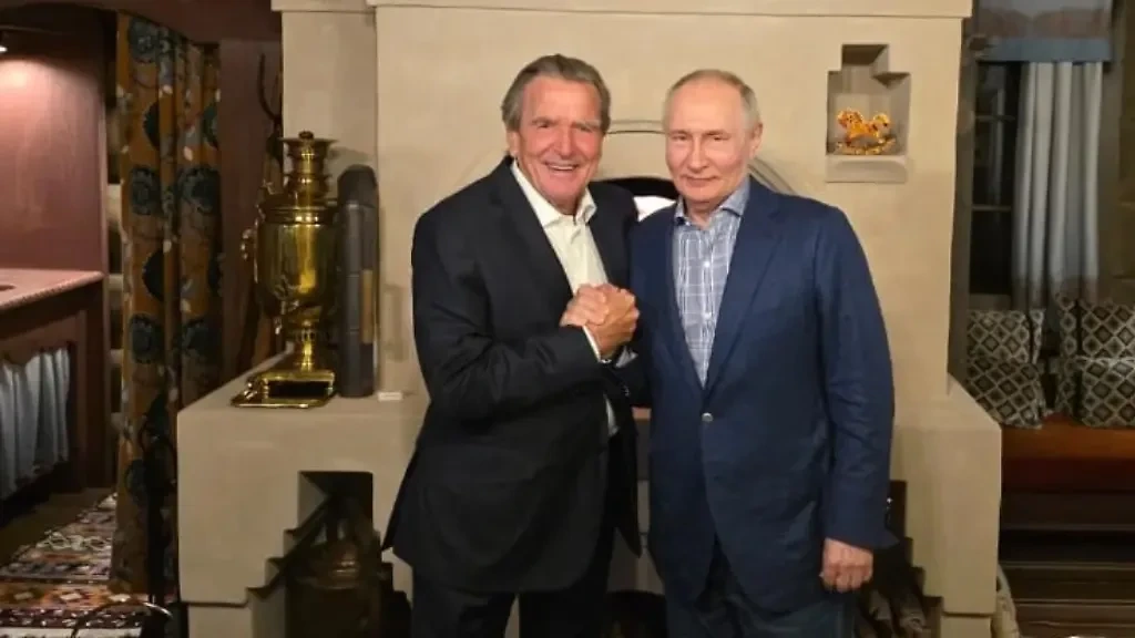 „Eine Schande für Deutschland“: Scharfe Kritik an Schröder nach Putin-Feier