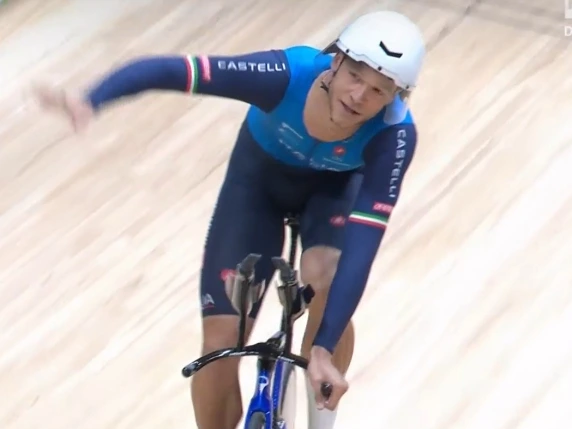 Jonathan Milan vince l'oro ai Mondiali di ciclismo su pista nell'inseguimento, Ganna di bronzo