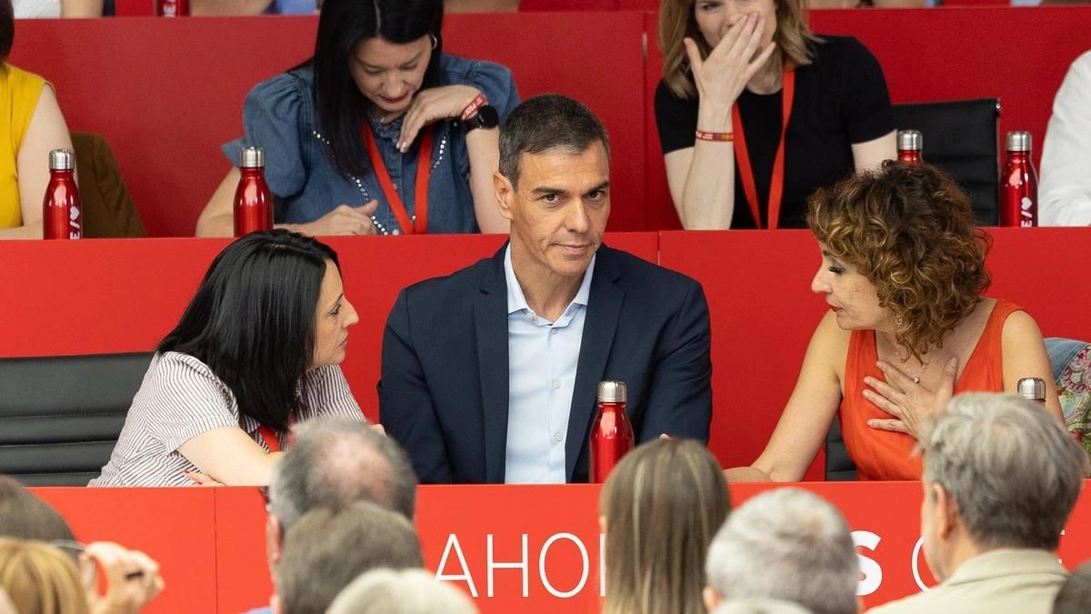 Ferraz solventa las listas electorales sin apenas contestación interna y con el único choque orgánico de Palencia