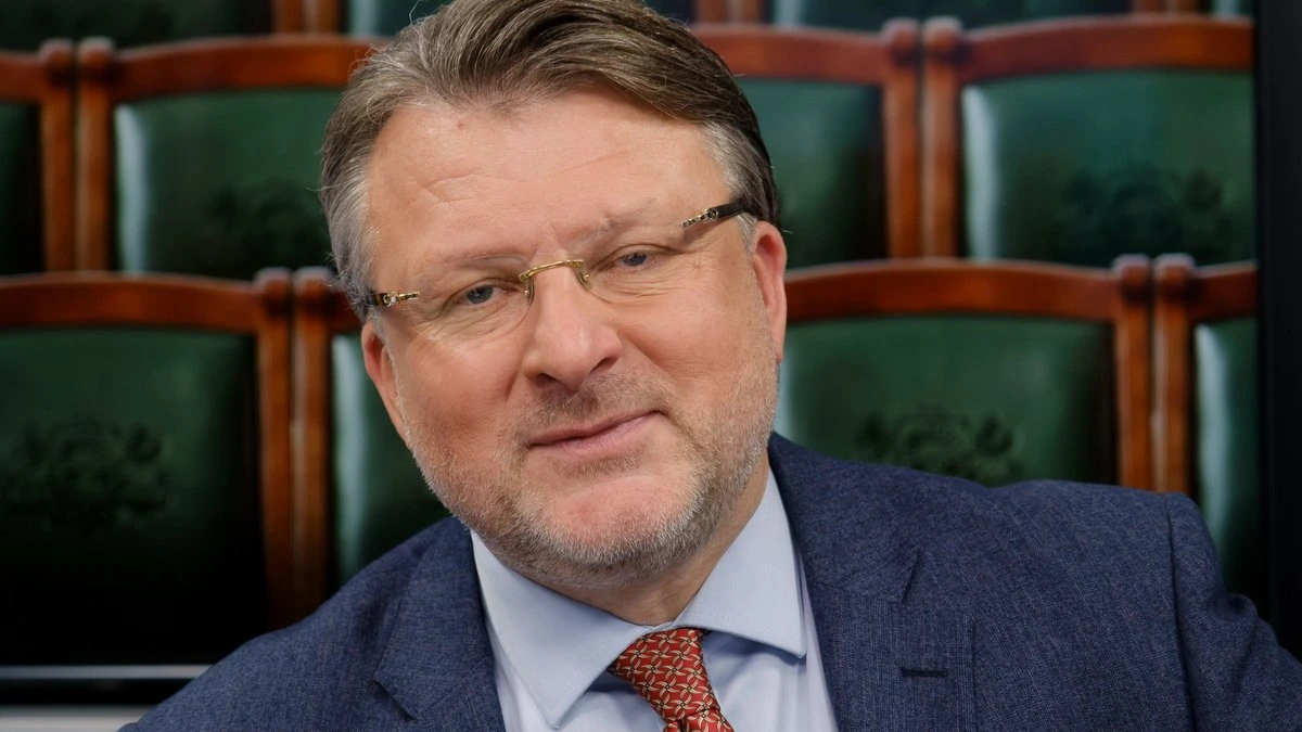 Шлесерс: "Латвия на первом месте"  без должностей готова поддержать правительство профессионалов Кулбергса