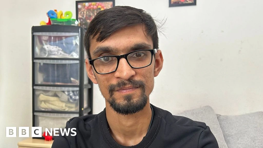'I paid thousands to a company for jobs that never came'
