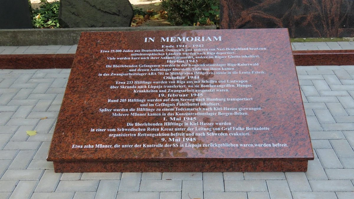 Незабытые. В Лиепае восстановлен мемориал погибшим в Холокосте