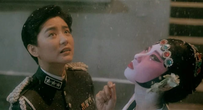 Dans « Peking Opera Blues », film de Tsui Hark inédit en France, des manigances politiques au palais et sur les planches