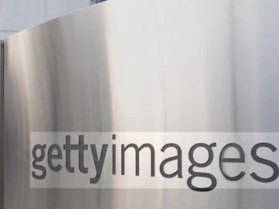 L’agenzia fotografica Getty a rischio fallimento: messa in crisi dalle immagini generate dall’AI