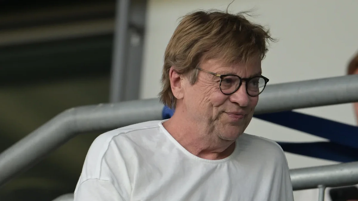 Béla Réthy rechnet mit Bundesligisten ab: „Das ist Folter“