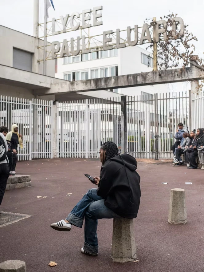 Mobilisation lycéenne : 7 950 gardes à vue depuis le début du mouvement, le blocage se poursuit dans certains établissements